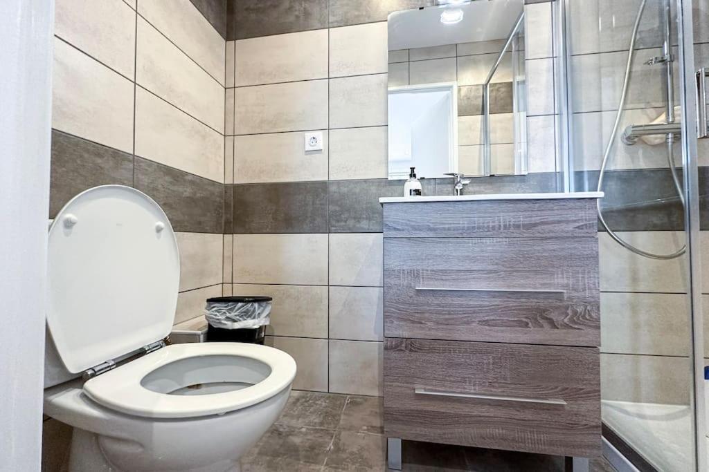 Can Romy Appartement T3 B - A 20M De La Plage De Cala Montgo L' Escala Екстериор снимка